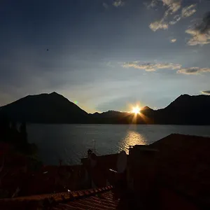 https://varennahouse.it-lombardy.com